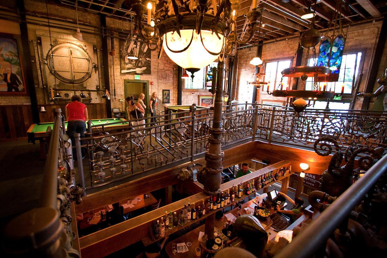 Mcmenamins Kennedy School Hotel Портланд Екстериор снимка
